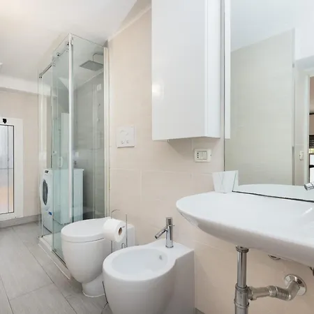 Prada Loft - Posto Auto Privato * ميلان